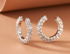 2 piercing com decoração de strass