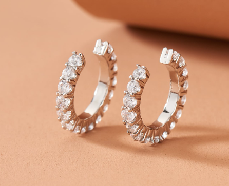 2 piercing  com decoração de strass